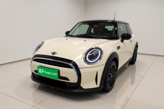 MINI 2022款 1.5T COOPER 艺术家