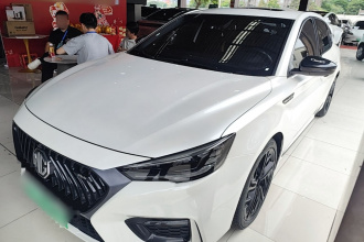 名爵6新能源 2020款 1.5T 混动Trophy旗舰版