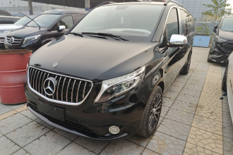 奔驰 威霆 2016款 2.0T 商务版