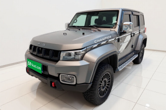 北京越野 北京BJ40 2023款 2.0T 自动四驱环塔冠军版