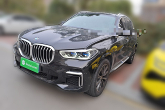 宝马X5 2022款 改款 xDrive 30Li 尊享型M运动套装