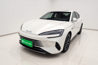 比亚迪 海豹 2024款 荣耀版 DM-i 1.5L 121km 尊贵型
