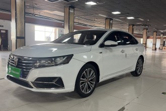 荣威i6 2020款 PLUS 1.6L CVT 4G互联荣耀旗舰版