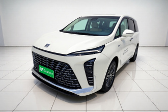 别克GL8新能源 2024款  陆尊 奢享版 7座