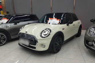 MINI 2018款 1.5T COOPER 艺术家 五门版
