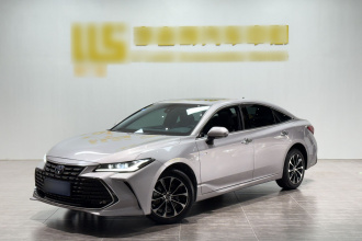 丰田 亚洲龙 2022款 双擎 2.5L 豪华版