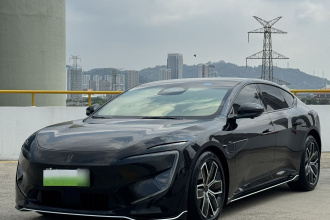 阿维塔12 2023款 650 三激光四驱性能版