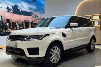 路虎 揽胜运动版 2020款 3.0 L6 SE