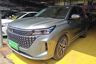 蓝电E5 2023款 1.5L DE-i 100KM臻享型 5座