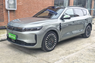 岚图汽车 岚图FREE 2025款 FREE+ 四驱乾崑版