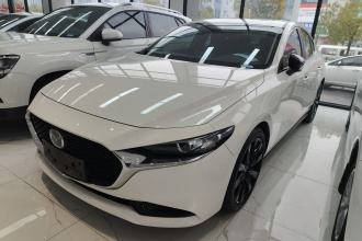 马自达3 昂克赛拉 2022款 2.0L 自动质雅黑曜版