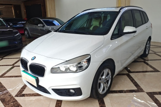 宝马2系多功能旅行车 2015款 218i 领先型