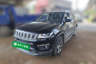 Jeep 指南者 2017款 200T 自动家享版