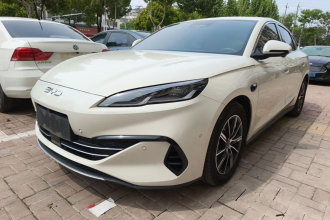 比亚迪 海豹06新能源 2025款 DM-i 智驾版 120KM尊享型