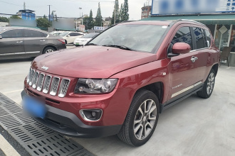 Jeep 指南者(进口) 2014款 改款 2.0L 两驱精英版