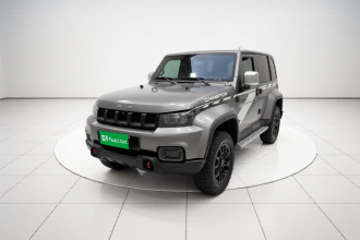 北京越野 北京BJ40 2022款 2.0T 自动四驱环塔冠军版