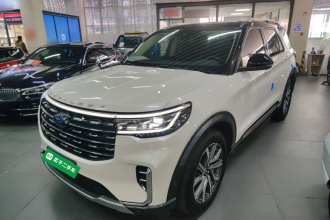 福特 探险者 2023款 EcoBoost 285 四驱钛金版 6座
