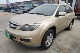 比亚迪S6 2014款 2.0L 手动豪华型 5座