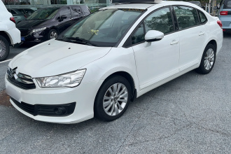雪铁龙 世嘉 2013款 三厢 1.6L 自动品尚型