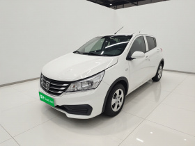 宝骏310 2016款 1.2L 手动舒适型