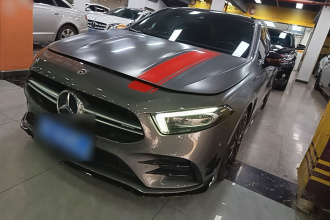 奔驰A级AMG 2021款 AMG A 35 L 4MATIC 炽夜特别版