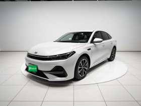 吉利银河 银河A7 2025款 EM-i 70km 启航版