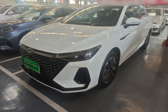 奇瑞风云 风云A8 2025款 70km 标准型