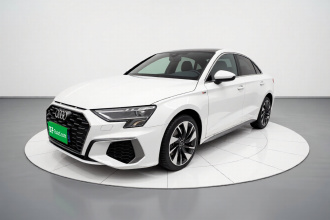 奥迪A3 2024款 A3L Limousine 35 TFSI 时尚运动型