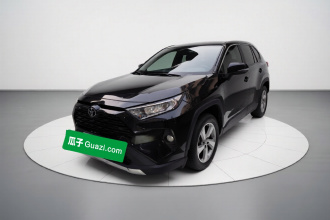 丰田 RAV4荣放 2022款 2.0L CVT两驱风尚Plus版