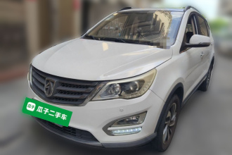 宝骏560 2016款 1.8L 手动豪华型