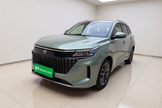 蓝电E5 2023款 1.5L DE-i 100KM畅享型 7座