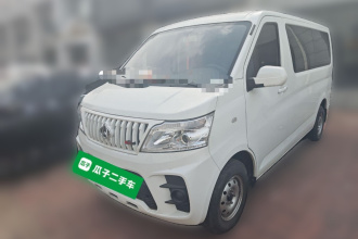 长安凯程 长安睿行M60 2023款 1.5L GDI舒适型客车6/7座