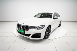 宝马5系新能源 2022款 改款二 535Le M运动套装