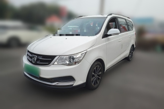 宝骏730 2019款 1.5L 手动超值型 7座 国VI