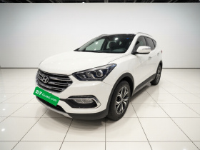 现代 胜达 2017款 2.0T 自动两驱智能型 7座