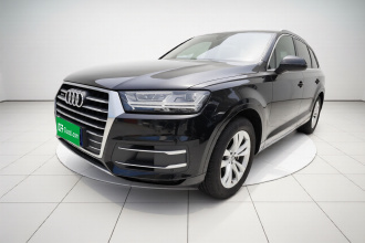 奥迪Q7 2019款 45 TFSI 舒适型