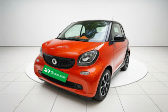 smart fortwo 2015款 1.0L 52千瓦硬顶激情版