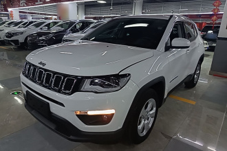 Jeep 指南者 2020款 220T 自动领先版