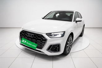 奥迪Q5L 2022款 40T 豪华动感型