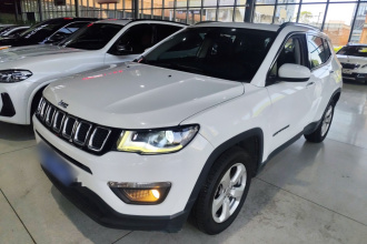 Jeep 指南者 2019款 220T 自动家享版