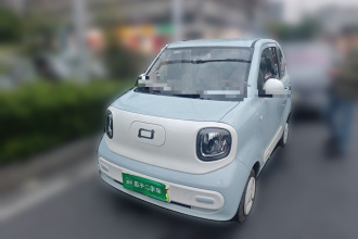 奔腾小马 2025款 222km 伶俐马