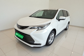 丰田 赛那SIENNA 2024款 2.5L混动 四驱尊贵版