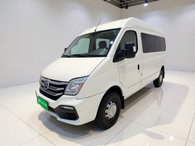 上汽大通MAXUS 新途V80 2023款 2.0T 手动经典傲运通长轴中顶6/7/8/9座