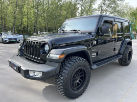 Jeep 牧马人 2021款 2.0T 撒哈拉四门版