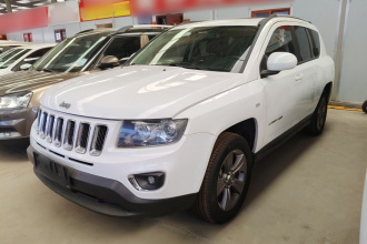Jeep 指南者(进口) 2014款 改款 2.4L 四驱舒适版
