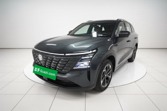 长安CS75 PLUS 2025款 第四代 1.5T 新蓝鲸 智慧旗舰型