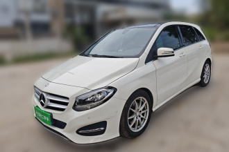 奔驰B级  B 200 动感型