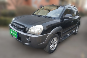 现代 途胜 2009款 2.0L 自动两驱天窗型