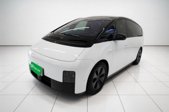 理想汽车 理想MEGA 2025款 Home 家庭特别版