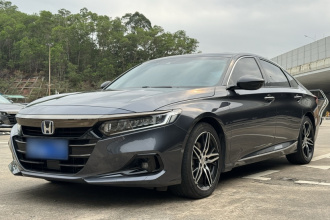 本田 雅阁 2022款 锐·混动 2.0L 幻夜·锐智版